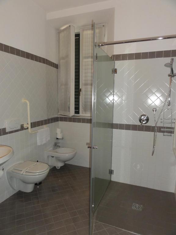 Albergo Ristorante Grigna Mandello del Lario Habitación foto